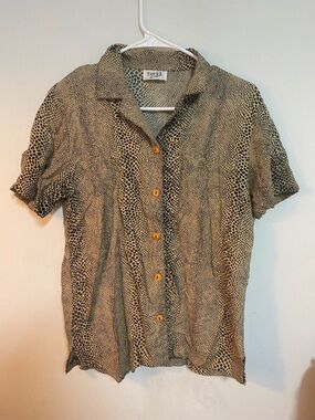 Vintage Teddi Short Sleeve Button-Down Shirt in Leopard Print